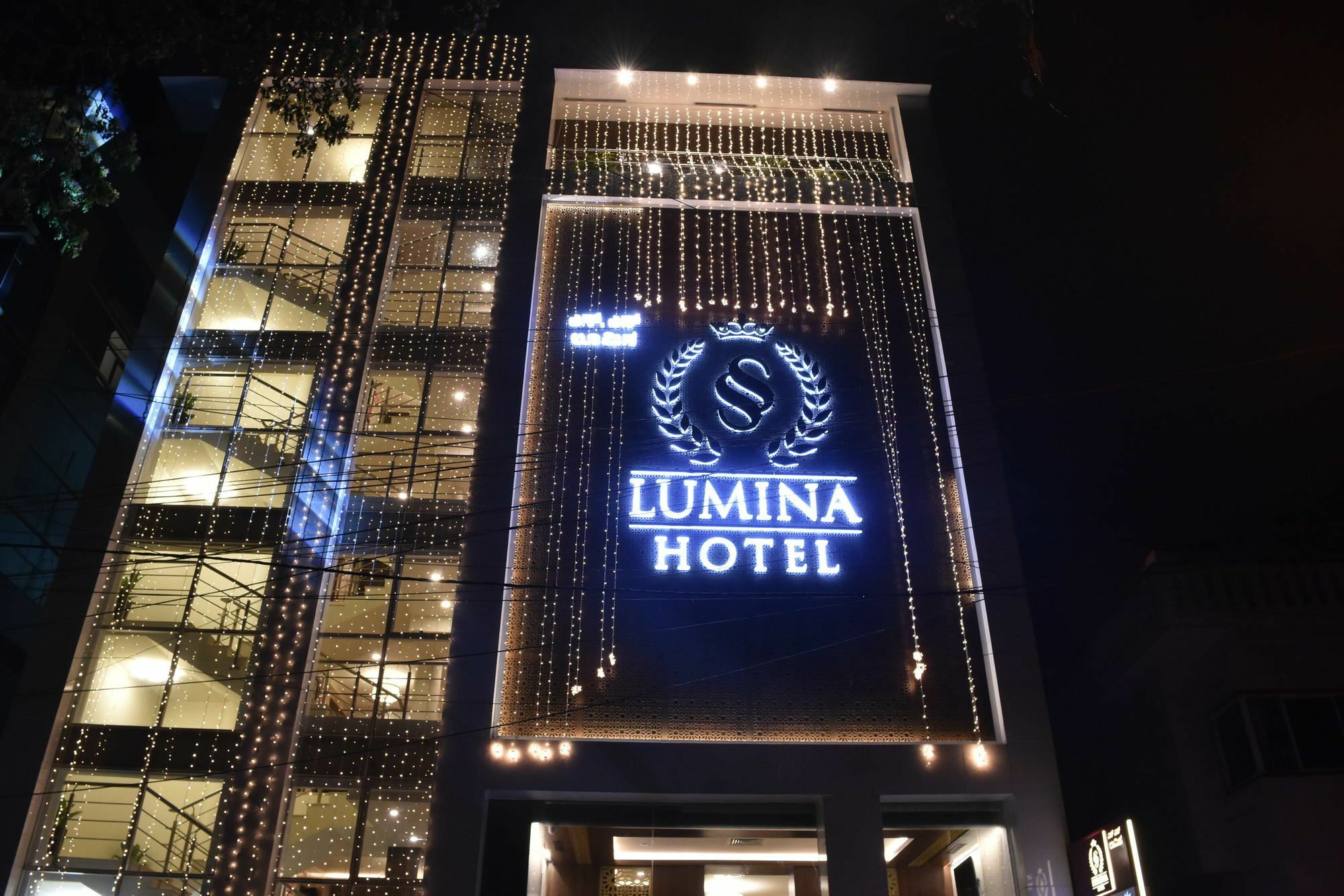 Ss Lumina Hotel Бангалор Екстериор снимка